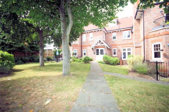 2 Bedroom Flat